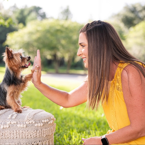 Meet your Posher, Kelly - Picture 2 of 2